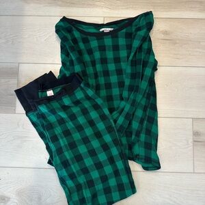 Victoria’s Secret Flannel Plaid Pajama Set